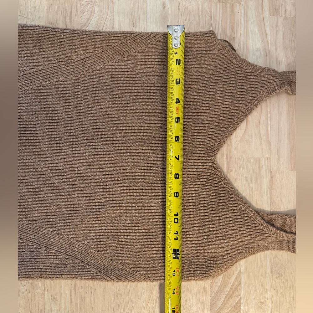 Elegant Tan Knit Tank Top - Picture 7 of 9